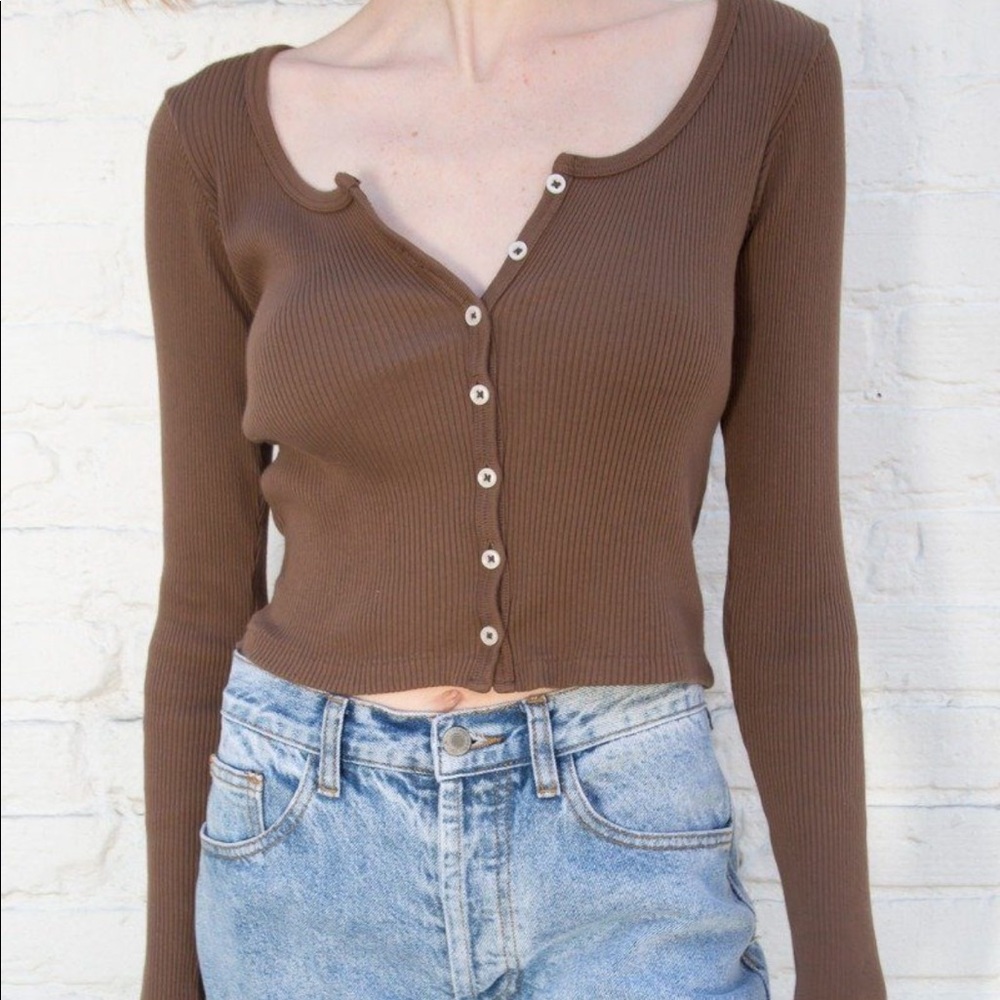 Brandy Melville Zelly Long Sleeve top